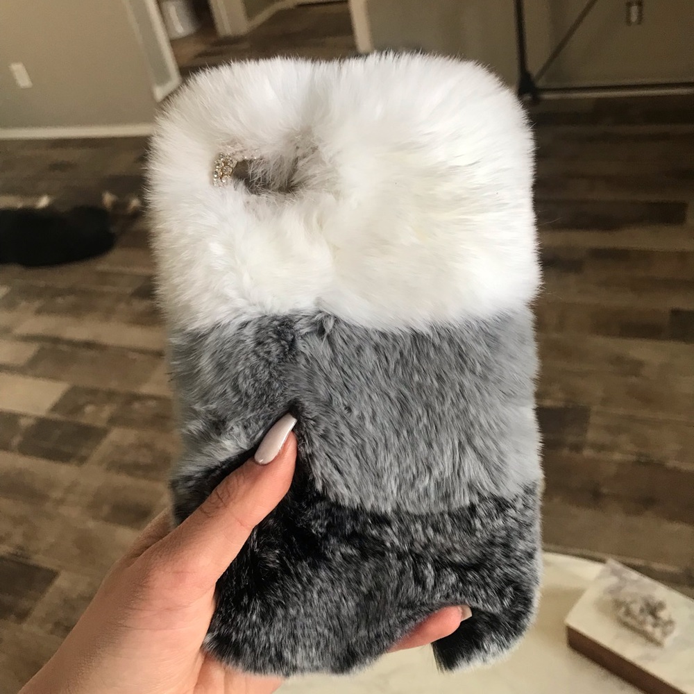 Faux Fur iPone Case 6/7/8 Plus